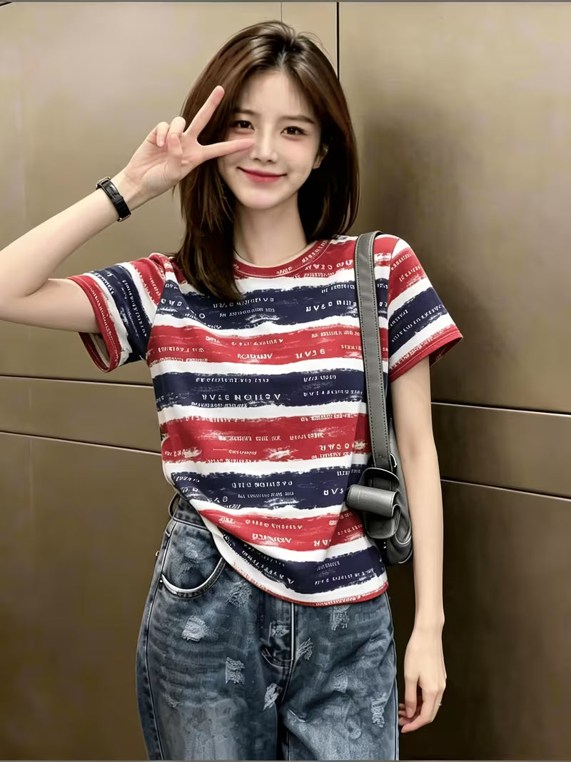 European Style Striped Short-Sleeve T-Shirt - Loose Fit Crew Neck -Compatible Top